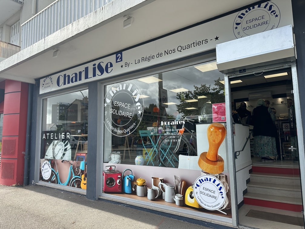 recyclerie charlise troyes18